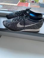 Nike Flyknit Racer Oreo, Gedragen, Ophalen of Verzenden, Sneakers of Gympen, Zwart