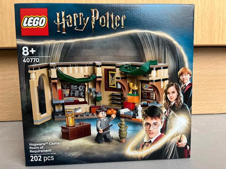 LEGO 40770 Room of Requirement + Polybag – NIEUW & SEALED, Kinderen en Baby's, Speelgoed | Duplo en Lego, Nieuw, Lego, Complete set