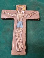 kruis keramiek aardewerk, Ophalen of Verzenden