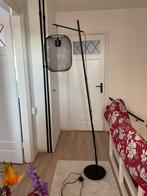 Staande schuine lamp, Huis en Inrichting, Lampen | Vloerlampen, Ophalen, Zo goed als nieuw, Metaal, 150 tot 200 cm