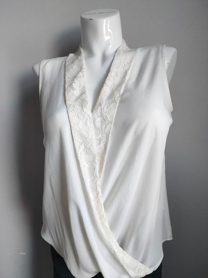 Witte top met kanten details - Maat L - Paraphrase, Kleding | Dames, Tops, Zo goed als nieuw, Maat 42/44 (L), Wit, Zonder mouw