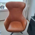 egg model.  Cognac leder. Zwart metalen draaipoot, Ophalen, Zo goed als nieuw, Leer