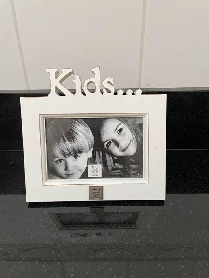 Riviera Maison fotolijstje kids, Huis en Inrichting, Woonaccessoires | Lijsten, Zo goed als nieuw, Minder dan 50 cm, Hout, Ophalen of Verzenden