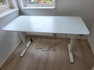 IKEA Bekant zit/sta bureau elektrisch