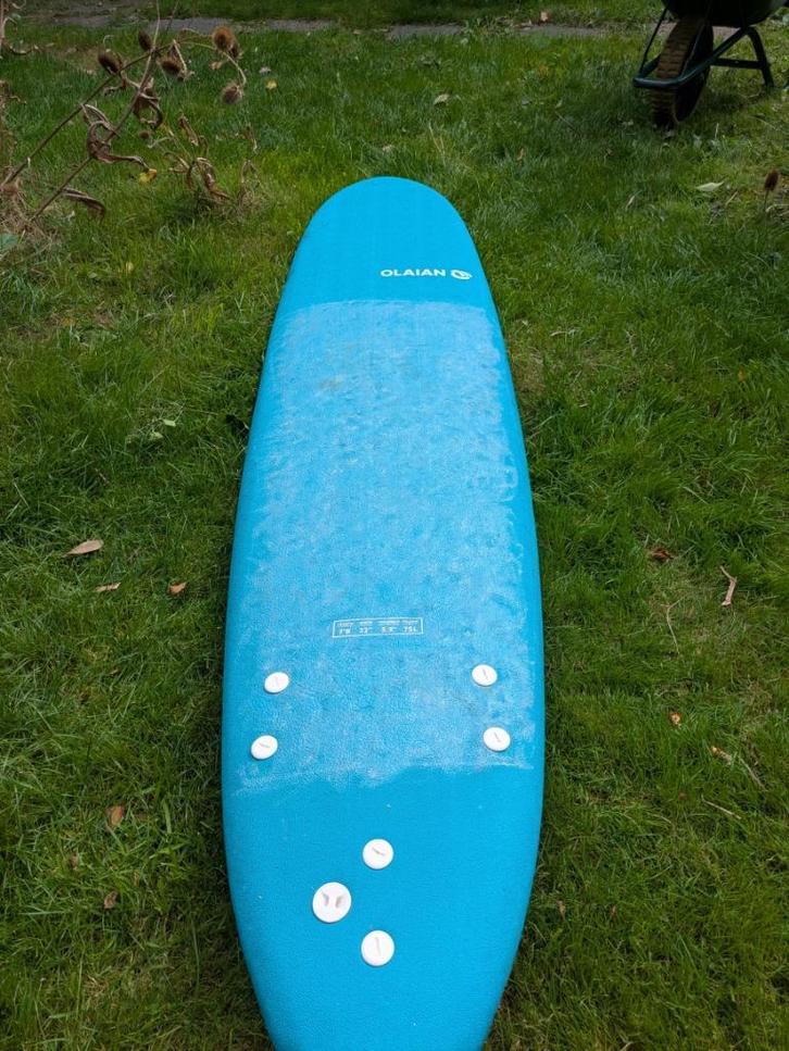 Surfboard 7'8 Olaian, Watersport en Boten, Golfsurfen, Zo goed als nieuw, Overige typen, Met vinnen, Met koord, Ophalen