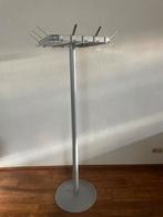 Stevige Metalen Kapstok - 170cm Hoog (tm 11/10/25), Ophalen, Gebruikt, Metaal, Staande kapstok