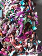 100 strengetjes dmc borduurgaren, Ophalen of Verzenden, Borduurgaren of Zijde