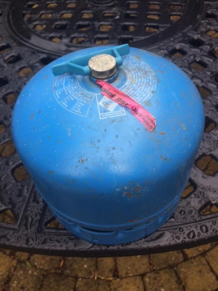 Kampeerartikel, Campingas gasfles R 904, Caravans en Kamperen, Kampeeraccessoires, Zo goed als nieuw, Ophalen of Verzenden