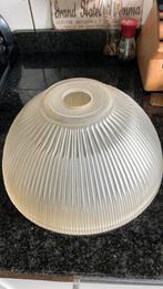 Lampenkap geribbeld rookglas, Ophalen of Verzenden, Zo goed als nieuw, Rond, 25 tot 50 cm