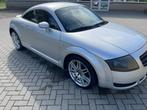 Audi TT TT 1.8 5V Turbo zilver grijs metallic, Auto's, Voorwielaandrijving, Euro 5, TT, Zwart