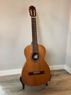 Juan Salvador model Chica gitaar + gitaarsteun, Ophalen, Gebruikt, Klassieke of Spaanse gitaar