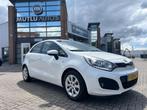 Kia Rio 1.2 CVVT BusinessLine 5deurs Airco NAP PDC APK, Gebruikt, 4 cilinders, Wit, Handgeschakeld