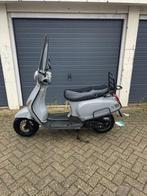 La souris scooter geel kenteken 2022, Fietsen en Brommers, Ophalen of Verzenden, Zo goed als nieuw