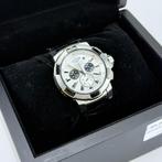 Cerruti 1881 Horloge, Flex Ltd., Zo goed als nieuw, https://flex.com/contact-us, Nobelstraat 10, 5807 GA Oostrum LB, Limburg, Nederland