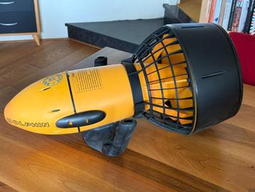 Dolphin duik- / onderwaterscooter. beschikbaar voor biedingen