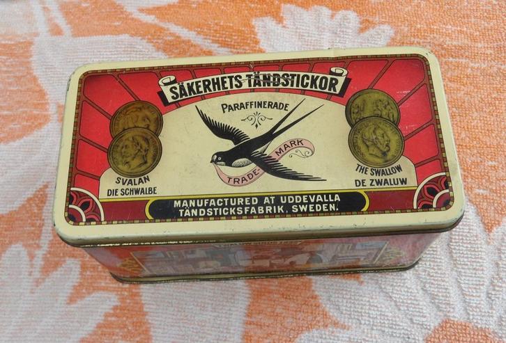 brocant blik Zwaluw/ Zwaluw lucifers bewaardoos, Verzamelen, Blikken, Zo goed als nieuw, Overige, Overige merken, Ophalen of Verzenden