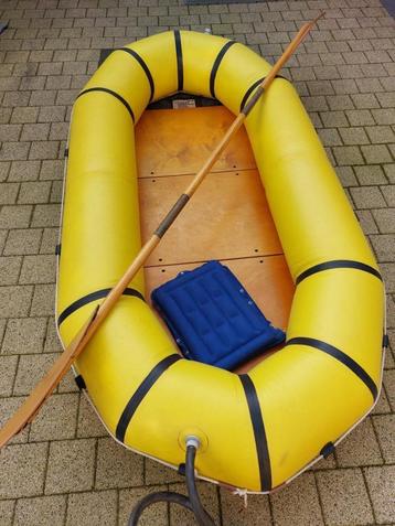 DDR rubberen boot beschikbaar voor biedingen