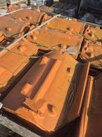 Partij met dakpannen - nokpannen - Monier, Ophalen, Steen of Klei, Nieuw, Minder dan 5 m²