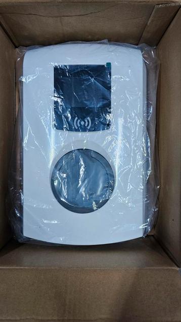 Eve Single Pro-line 22kW en 11 kW Laadpaal - Nieuw! beschikbaar voor biedingen