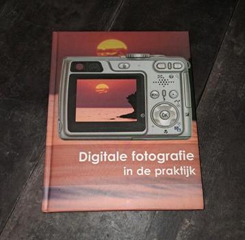 Digitale fotografie in de praktijk - Leer fotograferen! beschikbaar voor biedingen