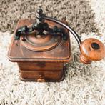 Oude koffiemolen, Antiek en Kunst, Antiek | Keukenbenodigdheden, Ophalen of Verzenden