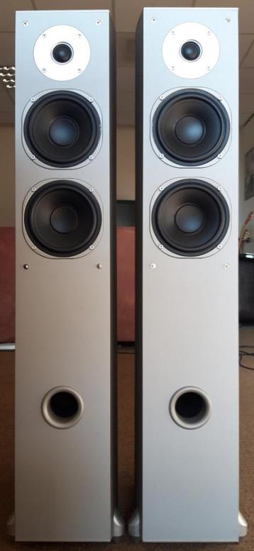luidsprekerzuilen 2 x 120 Watt beschikbaar voor biedingen