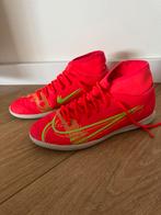 Nike mercurial zaalvoetbal/gym schoenen, Sport en Fitness, Voetbal, Ophalen of Verzenden, Zo goed als nieuw, Schoenen