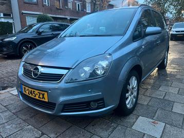 Opel Zafira 2.2 - AUTOMAAT! - 7 PERSOONS - NIEUWE APK! beschikbaar voor biedingen