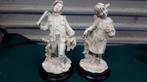 Beelden van speksteen, 2 stuks: 1 x jagers jongen en 1x meis, Ophalen of Verzenden