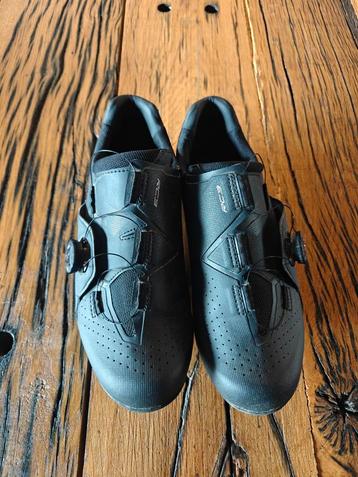 Shimano RC3 wielrenschoenen MT44 beschikbaar voor biedingen