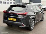 Lexus UX 250h PANO|360CAMERA|LED|STOELKOELING|H € 27.900,0, Auto's, Lexus, Gebruikt, 750 kg, 4 cilinders, Zwart