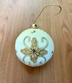 6 Kerstballen met borduursel, Ophalen of Verzenden, Gebruikt