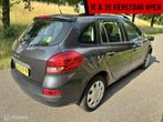 Renault Clio Estate 1.2-16V*1E EIGENAAR*NAP*NEW APK 07/26, Auto's, Voorwielaandrijving, Gebruikt, Zwart, 4 cilinders