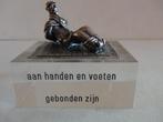 Miniatuur zilver S19d man vastgebonden zilveren miniaturen, Antiek en Kunst, Ophalen of Verzenden, Zilver