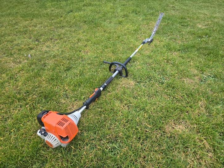 Stihl HL 100 stokheggenschaar | 4-Mix HL100 hoogsnoeier, Tuin en Terras, Heggenscharen, Gebruikt, Benzine, Ophalen of Verzenden