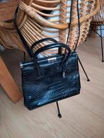 Leuke zwarte tas (slangenprint), Sieraden, Tassen en Uiterlijk, Tassen | Damestassen, Ophalen, Zo goed als nieuw, Zwart, Handtas