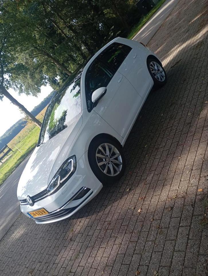 Volkswagen Golf 1.5 TSI 150pk 7-DSG 5D 2017 Wit, Auto's, Volkswagen, Particulier, Golf, Benzine, B, Hatchback, Automaat, Geïmporteerd