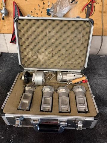 Waveguide tool set beschikbaar voor biedingen