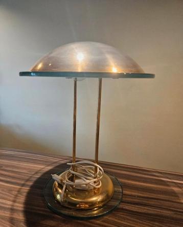 Mooie koperen vintage tafellamp. beschikbaar voor biedingen