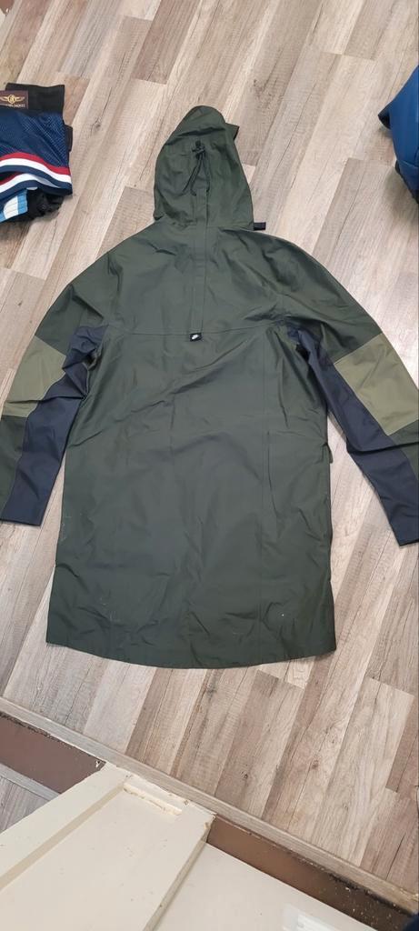 Nike Storm-FIT ADV Groene Jas XS - Nieuw!, Kleding | Heren, Jassen | Zomer, Nieuw, Maat 46 (S) of kleiner, Groen, Ophalen of Verzenden
