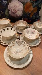 Hoe leuk! 6 oude theekopjes met goud kerst ontbijt, Ophalen of Verzenden