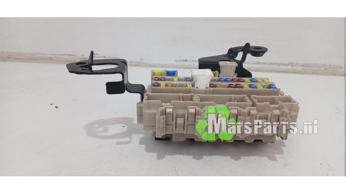 Zekeringkast van een Renault Kadjar, Auto-onderdelen, Elektronica en Kabels, Renault, Gebruikt, 3 maanden garantie, Ophalen of Verzenden