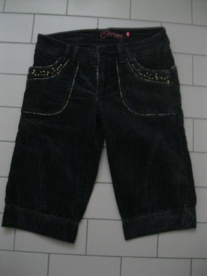 maat M, (38) 1 korte D-Lite broek, zwart velours 3/4, Kleding | Dames, Broeken en Pantalons, Gedragen, Maat 38/40 (M), Zwart, Kort
