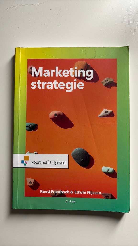 Ruud T. Frambach - Marketingstrategie, Ruud T. Frambach; Edwin J. Nijssen, Ophalen of Verzenden, Management, Zo goed als nieuw