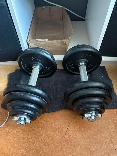 Tunturi verstelbare gietijzeren dumbbells – 15 kg per stuk, Sport en Fitness, Fitnessmaterialen, Zo goed als nieuw, Dumbbell, Ophalen