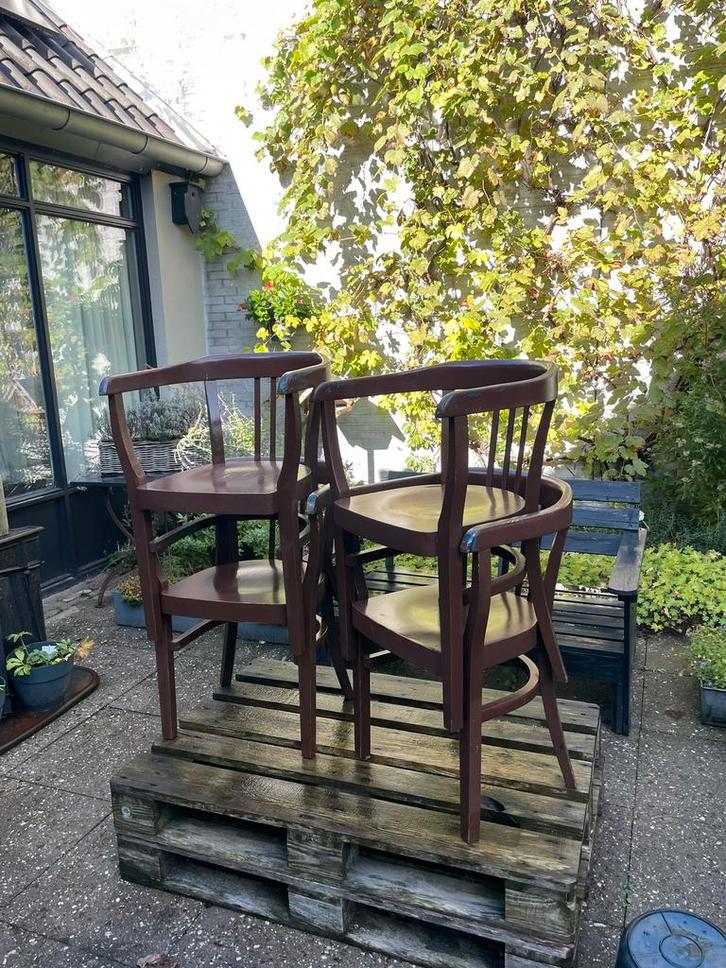 Franse biatro stoeltjes, Huis en Inrichting, Stoelen, Gebruikt, Vier, Hout, Bruin, Ophalen