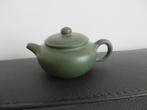 Chinees klassiek yixing aardewerk kleine theepot, groen, Ophalen of Verzenden