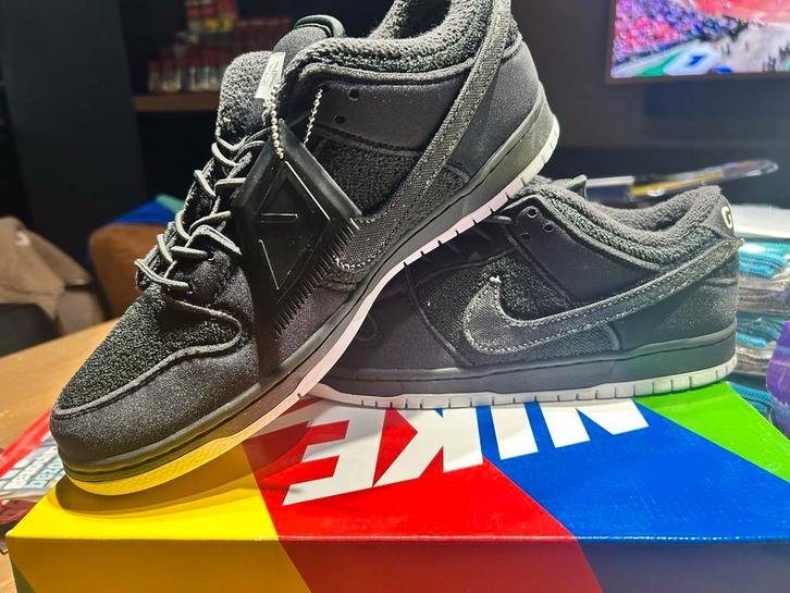 Nike SB Dunk Low Gnarhunters US11 DS, Kleding | Heren, Schoenen, Nieuw, Sneakers of Gympen, Zwart, Ophalen of Verzenden