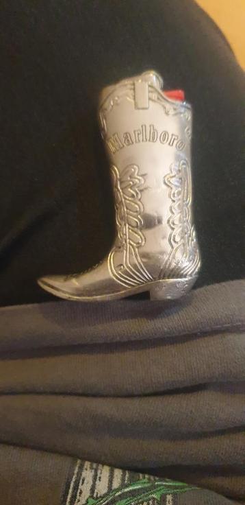 Marlboro Cowboy Boot Aansteker beschikbaar voor biedingen