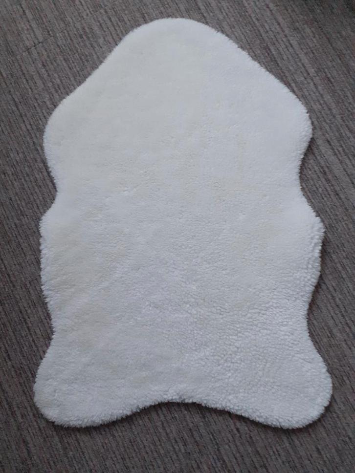 Bontje nep gebroken wit, Verzamelen, Overige Verzamelen, Zo goed als nieuw, Ophalen of Verzenden